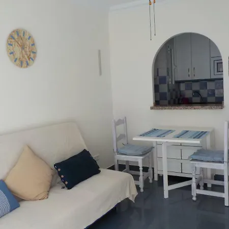 Apartment By The Sea